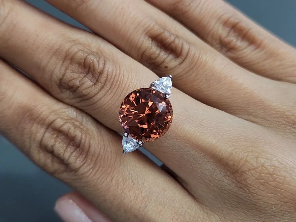 Tourmaline orange taille ronde de 8,01 carats, Afrique Image №5