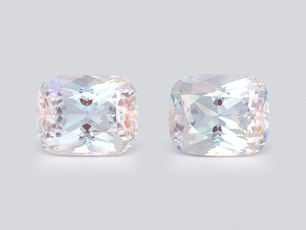 Deux pierres de lune taille coussin, 10,52 carats, Madagascar  Image №1