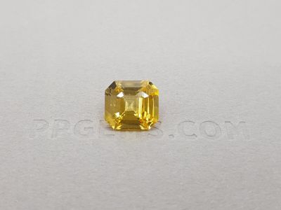 Unheated 4.57ct octagon-cut gold sapphire from Sri Lanka photo