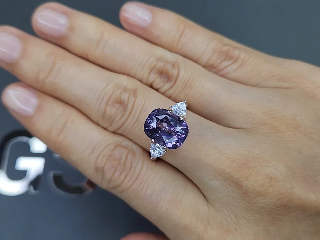 Cojín de espinela lavanda tallada 6,17 quilates, Tanzania Image №5