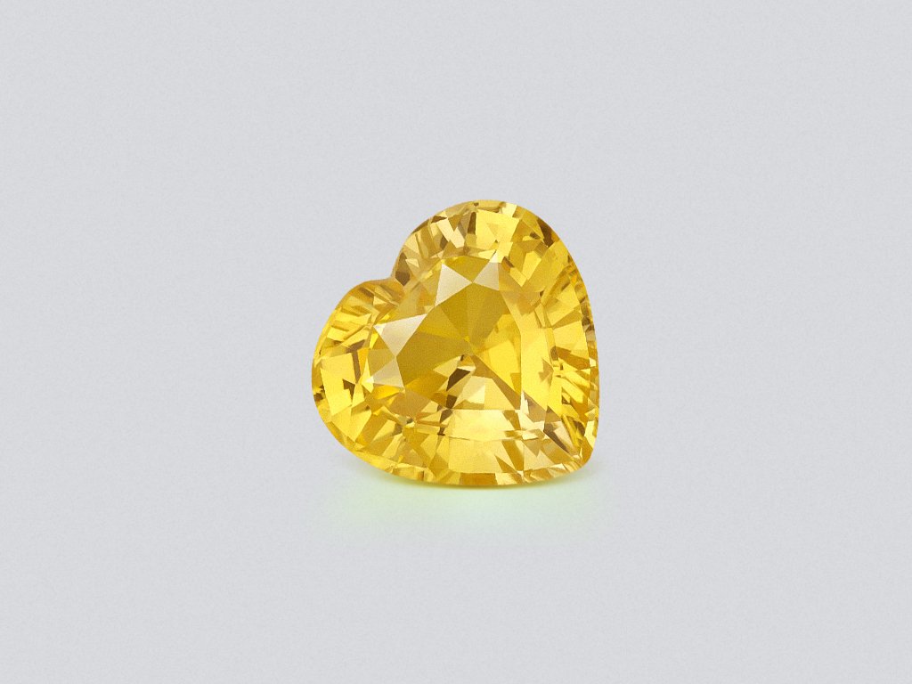 Zafiro amarillo talla corazón de 3,03 ct, Sri Lanka Image №1