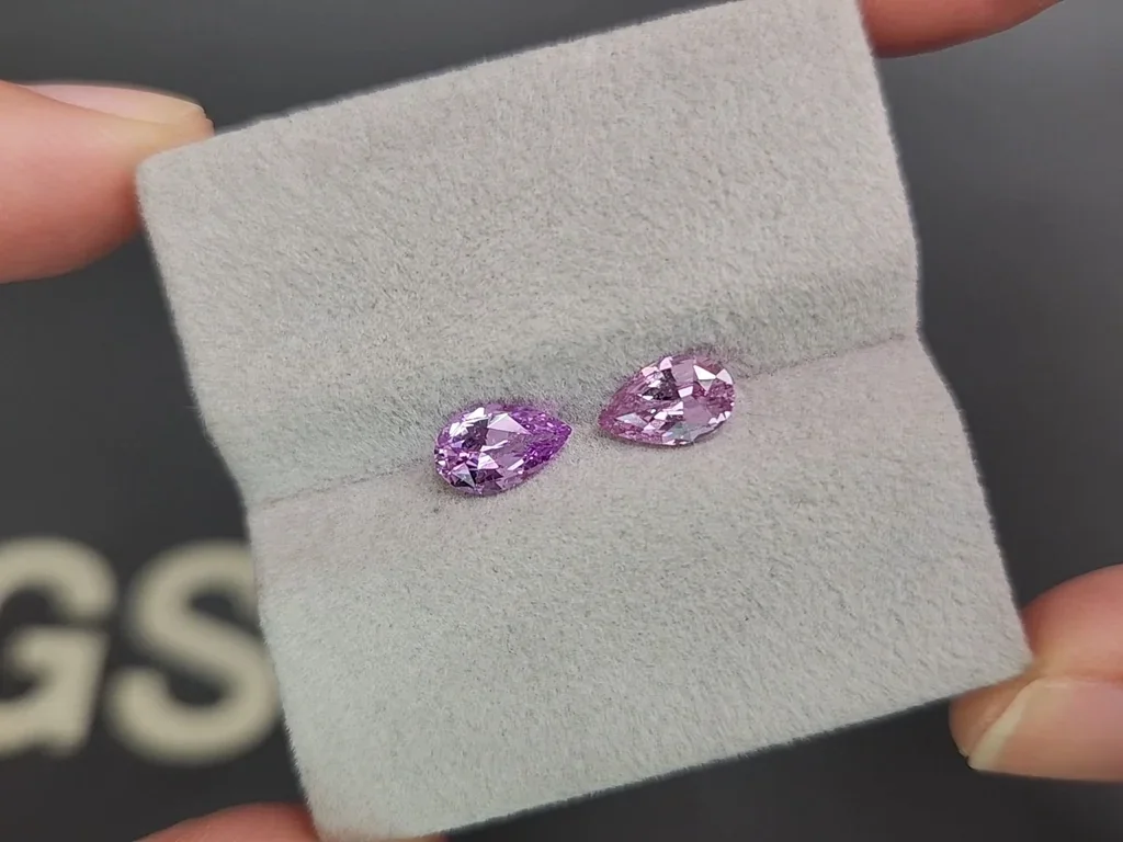 Pair of unheated pink sapphires in pear cut 1.88 carats, Sri Lanka Image №4