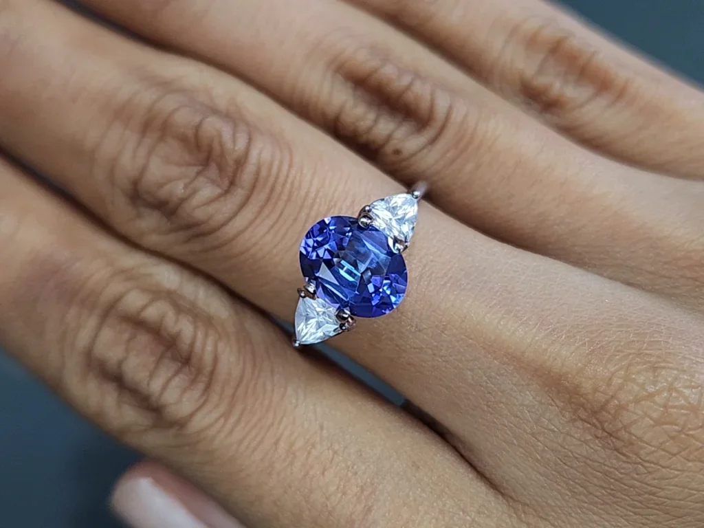 Tanzanite oval cut 2.55 carats, Tanzania Image №5
