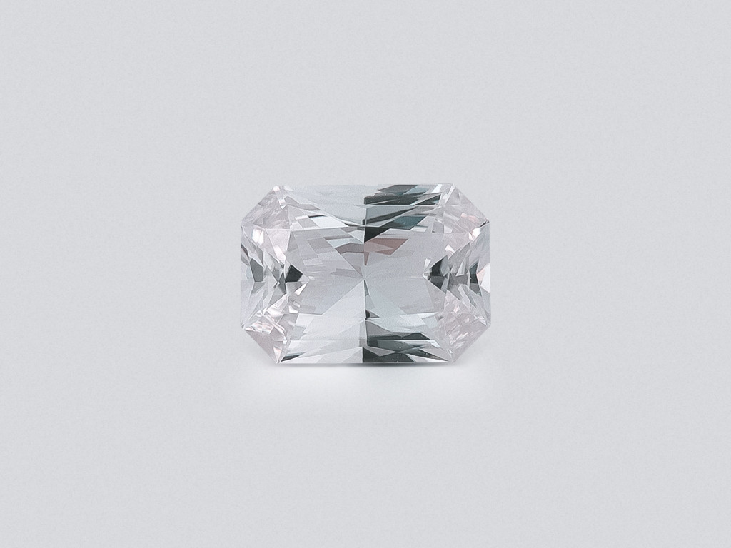 Kunzite light green radiant cut 3.09 carats, Pakistan Image №1
