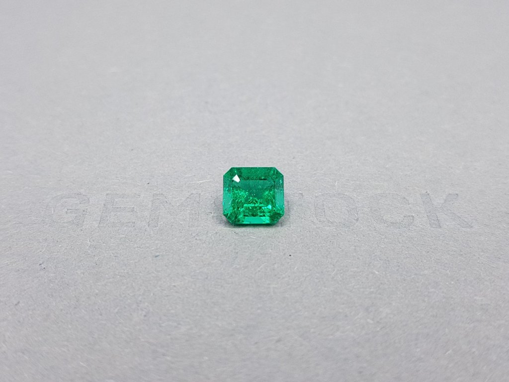 Colombian Muzo Green emerald octagon shape 1.36 ct Image №1