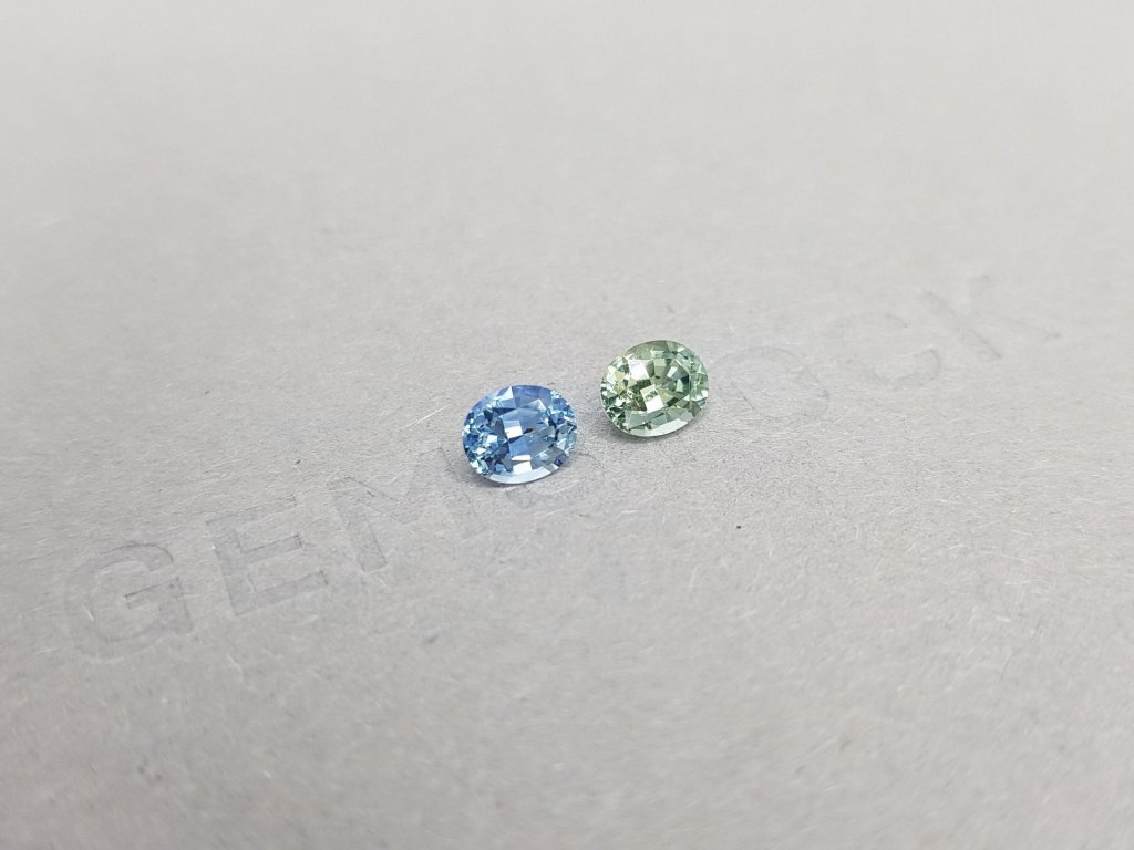 Contrasting pair of green and blue sapphires 1.31 ct Image №2