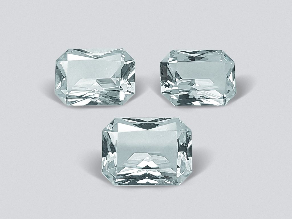 Set of three radiant-cut aquamarines 9.79 carats Image №1