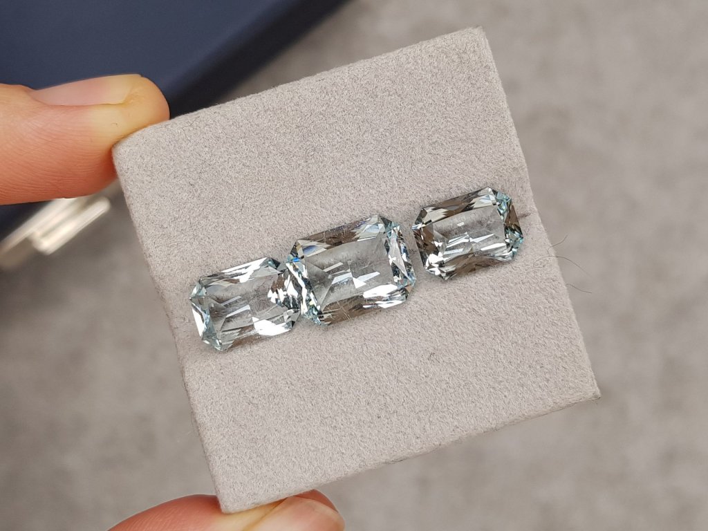 Set of three radiant-cut aquamarines 9.79 carats Image №4