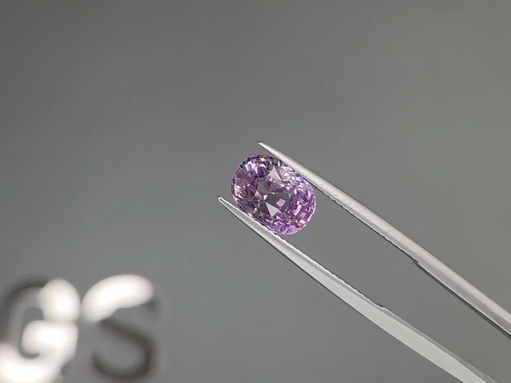 Spinelle de lavande taille ovale 2,98 carats, Tanzanie Image №3