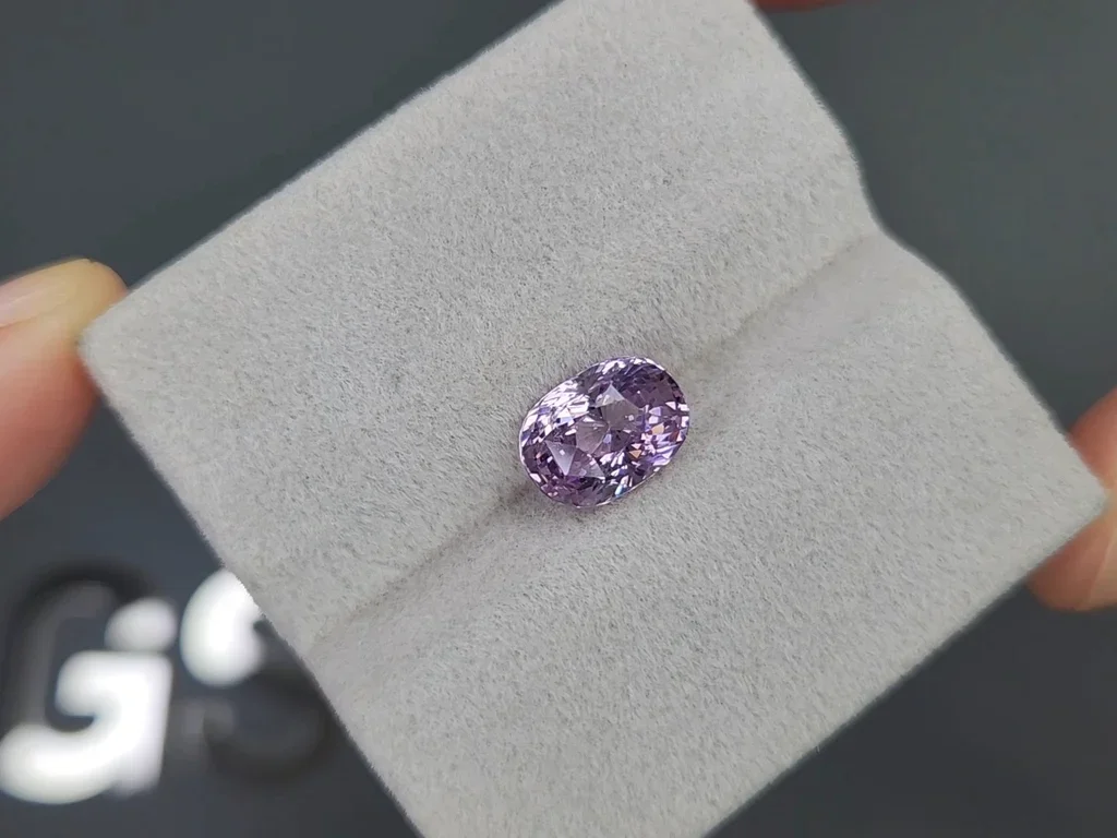 Spinelle de lavande taille ovale 2,98 carats, Tanzanie Image №4