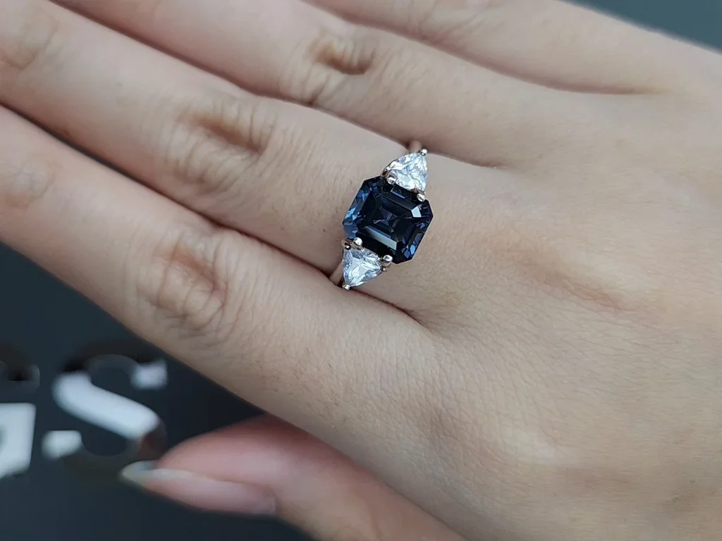 Deep Blue spinel in octagon cut 3.37 carats, Sri Lanka Image №5