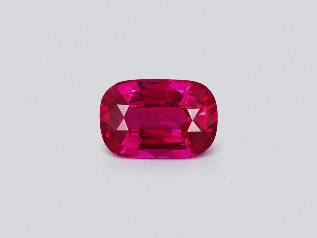 Rubí de talla cojín sin calentar de 5,20 quilates, Mozambique Image №1