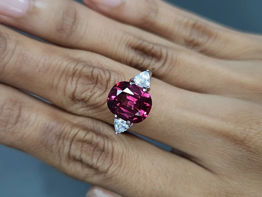 Spinelle rouge rose taille coussin de 5,08 carats, Birmanie  Image №5