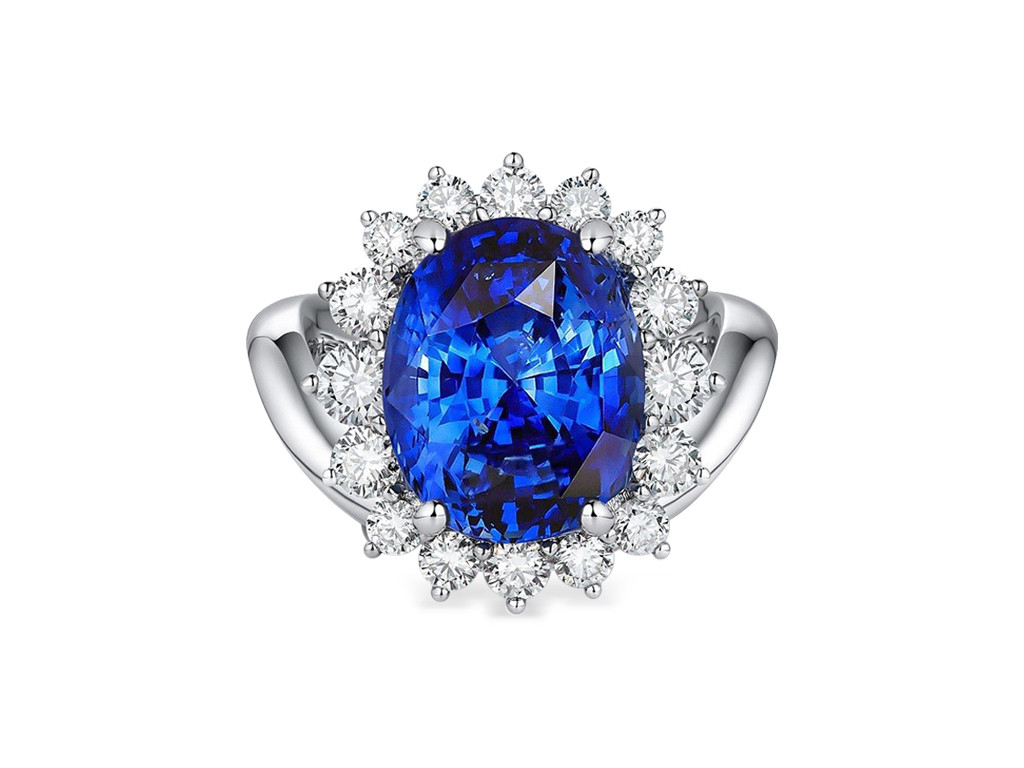 Ring with 7.42 carats Royal Blue sapphire and diamonds in 18K white gold Image №1