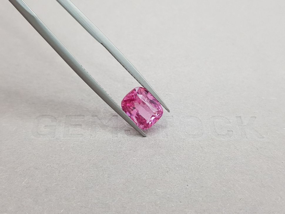 Baby pink cushion cut spinel 3.01 ct Image №4