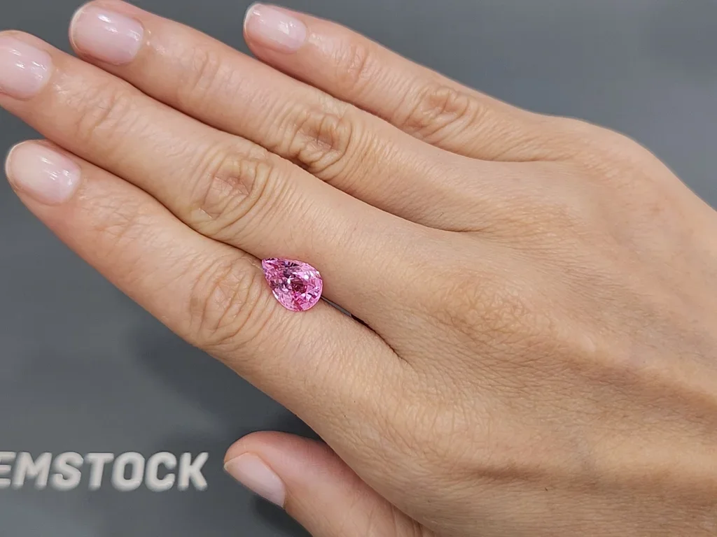 Pear-cut baby pink spinel 2.85 carats, Vietnam Image №2
