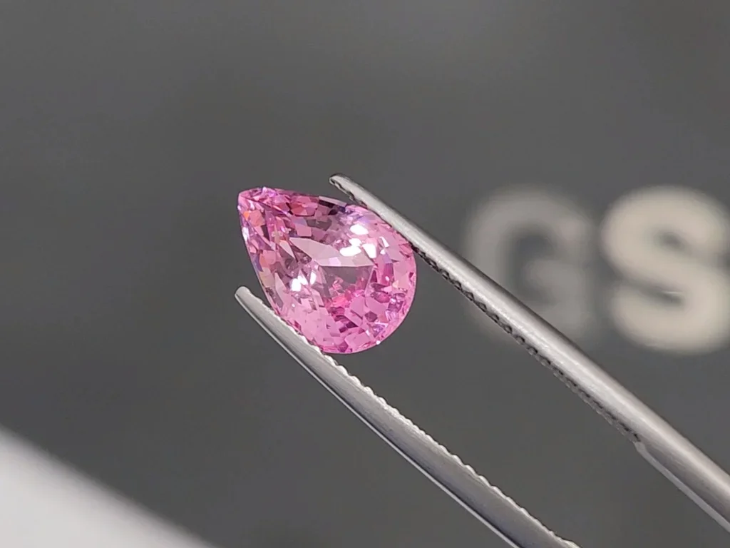 Pear-cut baby pink spinel 2.85 carats, Vietnam Image №3