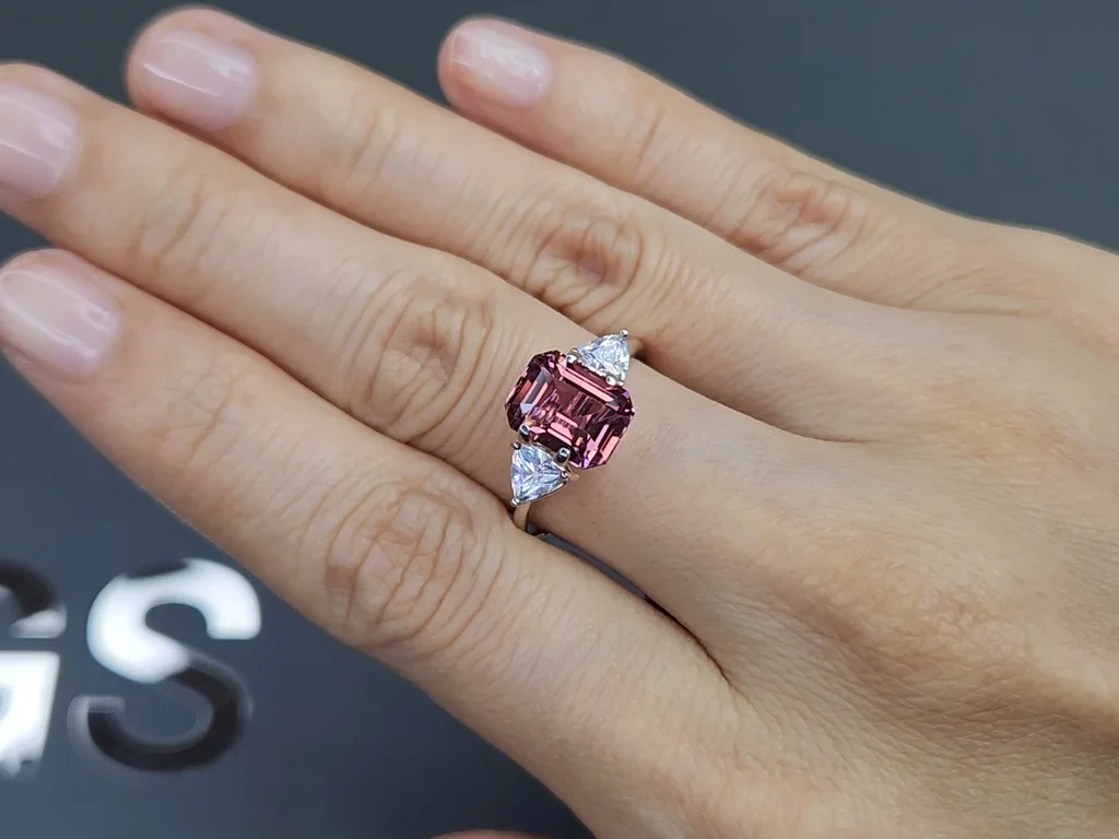 Octagon cut pink tourmaline 2.96 carats, Africa Image №5