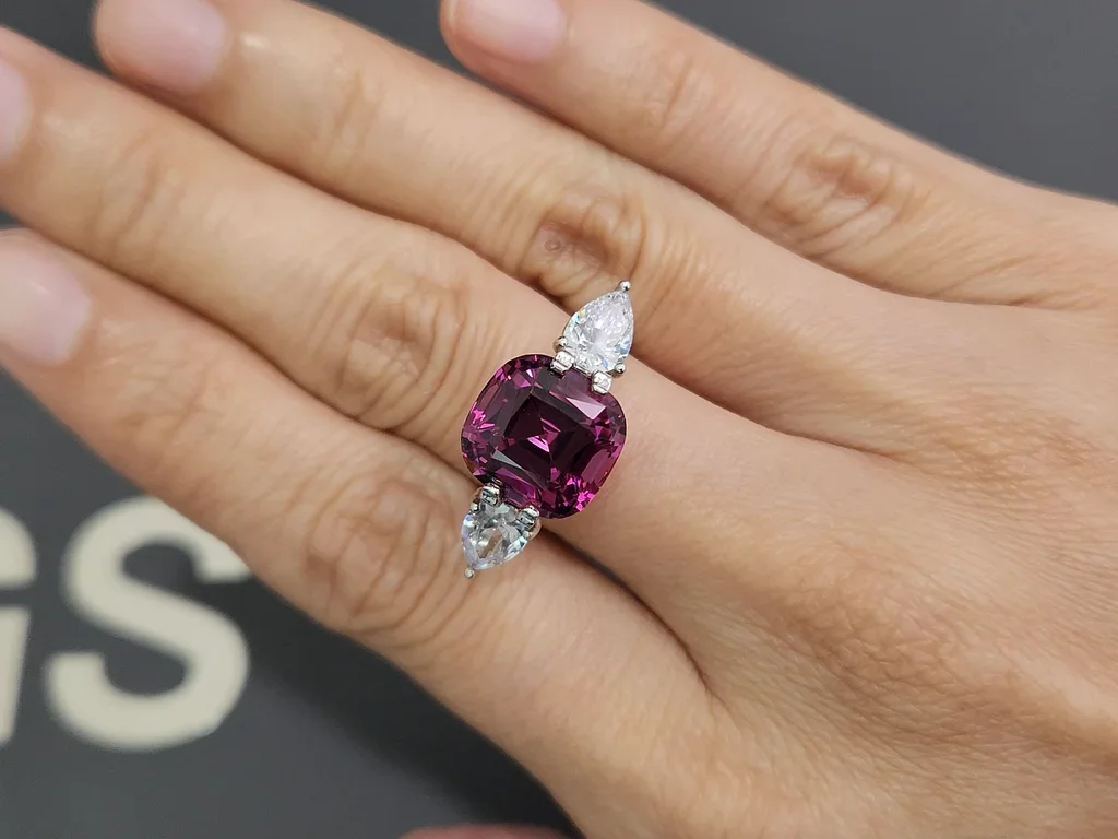 Garnet rhodolite cushion cut 8.64 carats, Tanzania Image №5