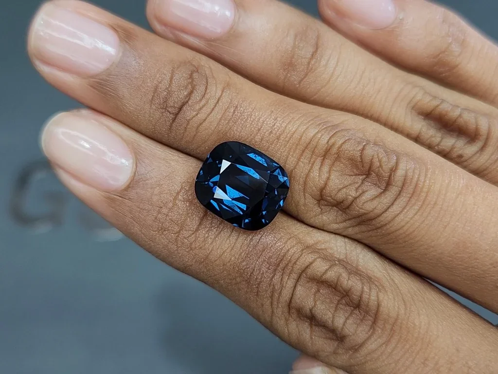 Blue spinel cushion cut 9.10 carats, Burma Image №2