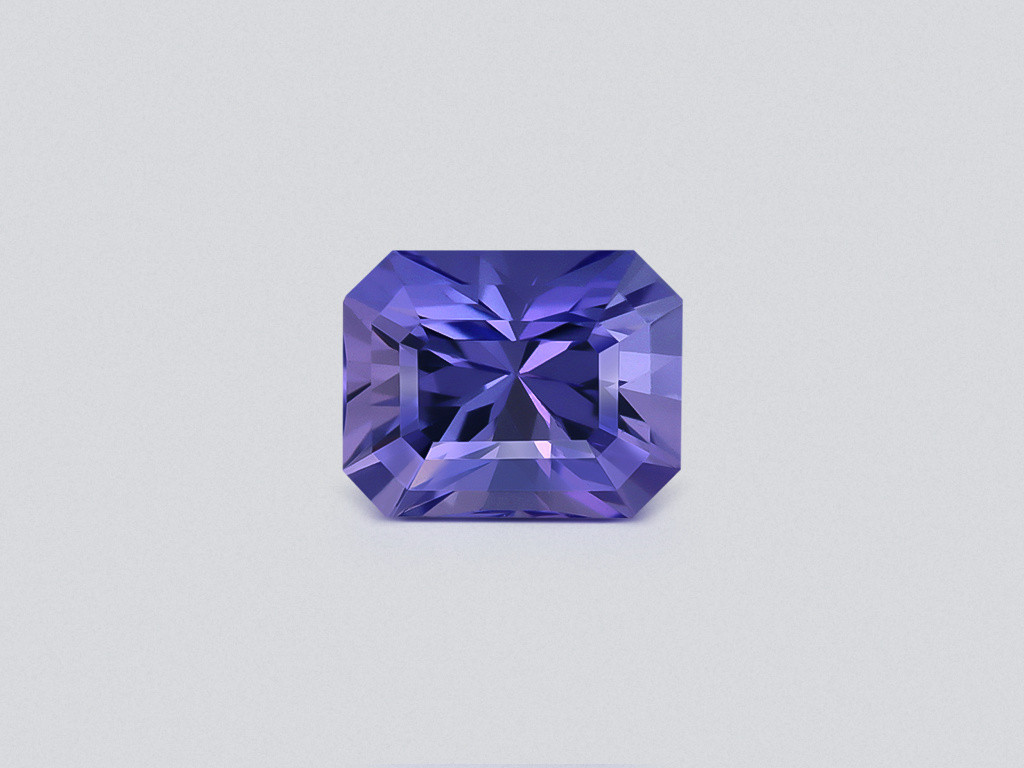 Tanzanite taille radiant 1,56 carats, Tanzanie Image №1