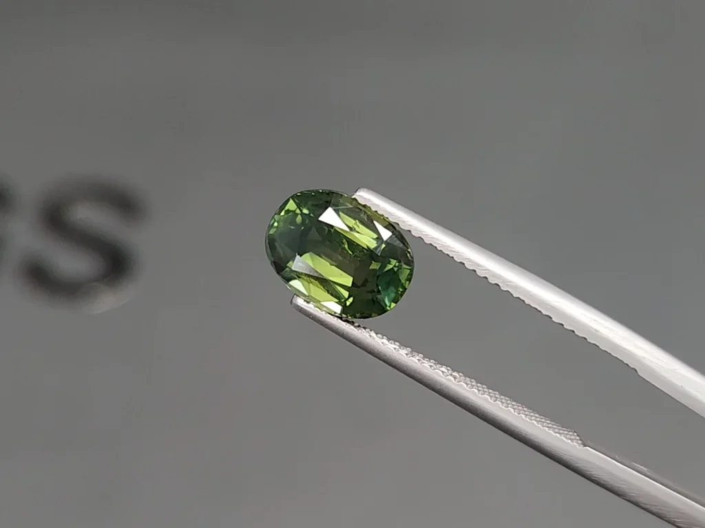 Saphir ovale bleu sarcelle de 3,10 carats, Madagascar Image №3