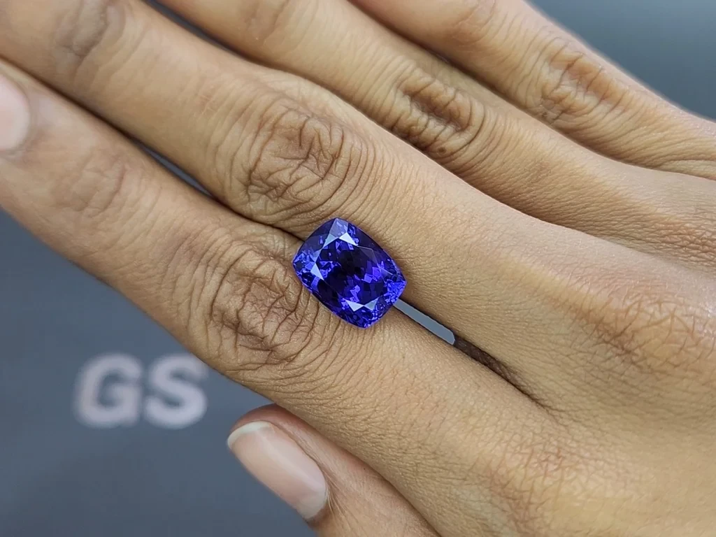 Tanzanite taille coussin 7,95 carats, Tanzanie Image №2