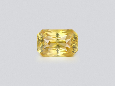 Saphir jaune vif taille radiant de 2,15 carats, Sri Lanka photo