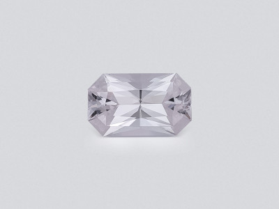 Kunzite kunzite radiant cut 2.42 carats, Pakistan photo