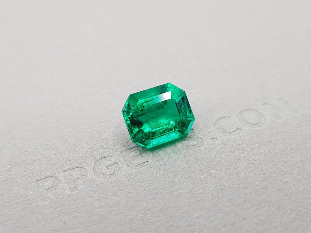 Intense Muzo Green emerald 3.16 ct, Colombia (GRS) Image №2