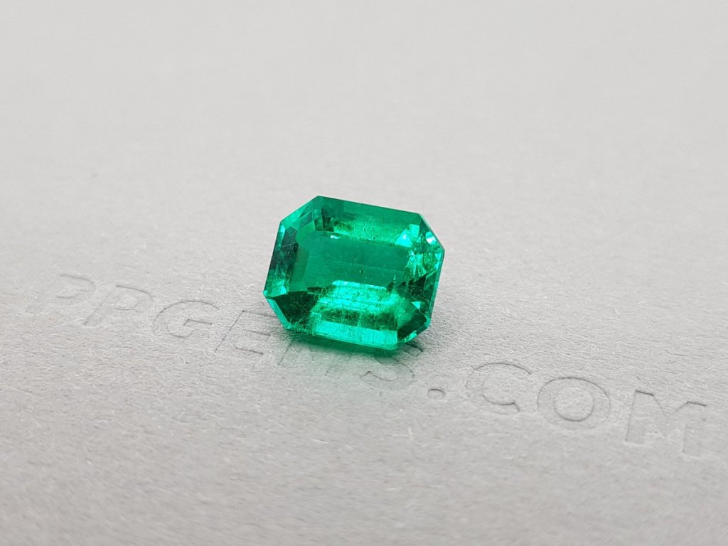 Intense Muzo Green emerald 3.16 ct, Colombia (GRS) Image №3