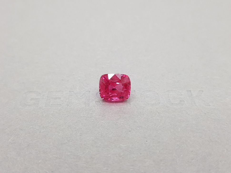 Cushion-cut pink-red spinel 3.55 ct, Tanzania Image №1