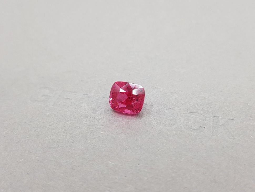 Cushion-cut pink-red spinel 3.55 ct, Tanzania Image №3