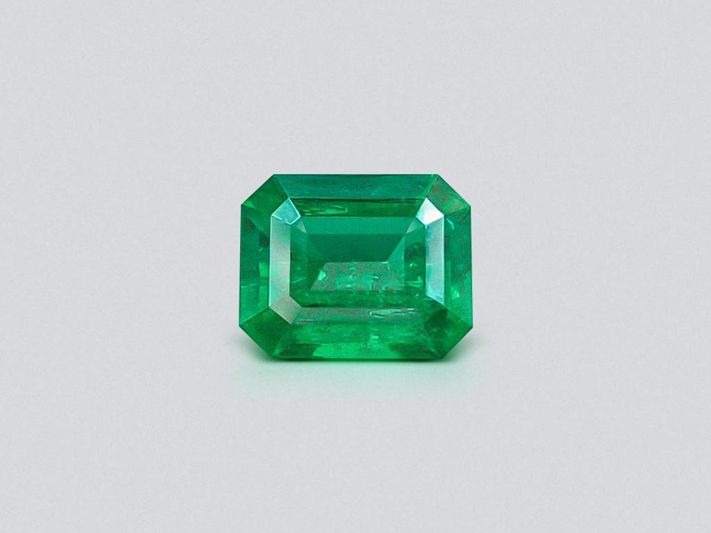 Smaragd aus Kolumbien, Farbe Muzo Green, Achteckschliff, 1,54 Karat Image №1