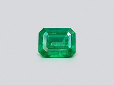 Smaragd aus Kolumbien, Farbe Muzo Green, Achteckschliff, 1,54 Karat photo