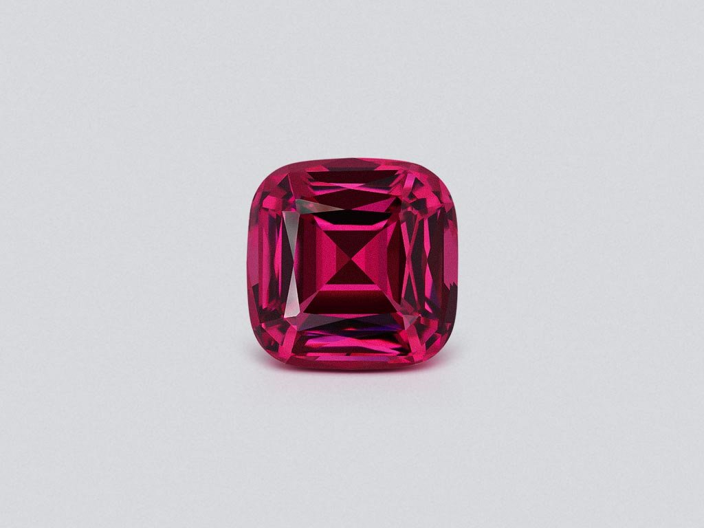 Granate rodolita de talla cojín de 8,46 carats, de Tanzania Image №1
