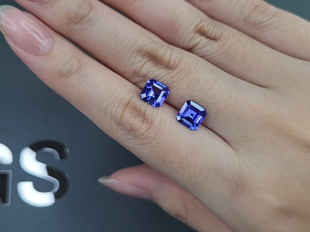 Pair of tanzanites in asscher cut 3.06 carats, Tanzania Image №2