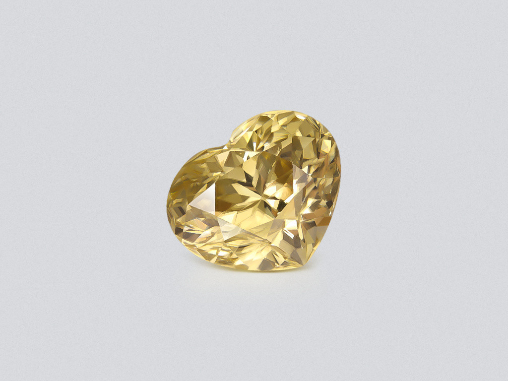 Yellow zircon heart shape 12.55 carats, Tanzania Image №1
