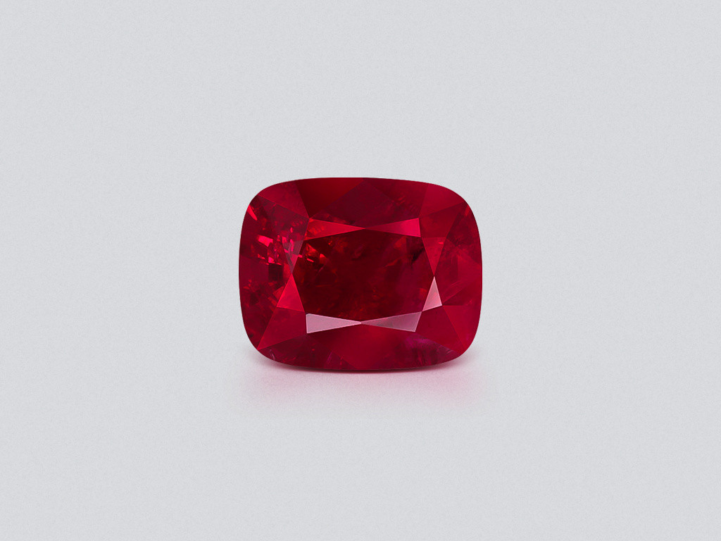 Spinel Vivid Red Pink сushion сut 1.65 carats, Burma Image №1