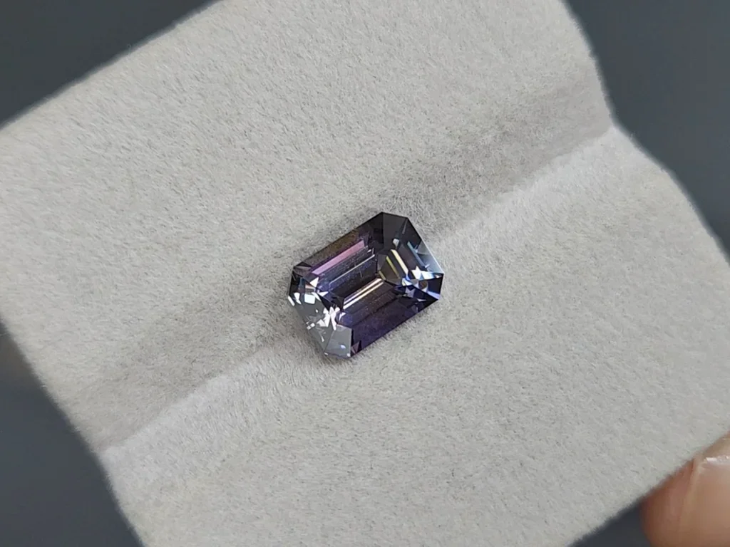 Tanzanite octagon cut  2.77 carats, Tanzania Image №4