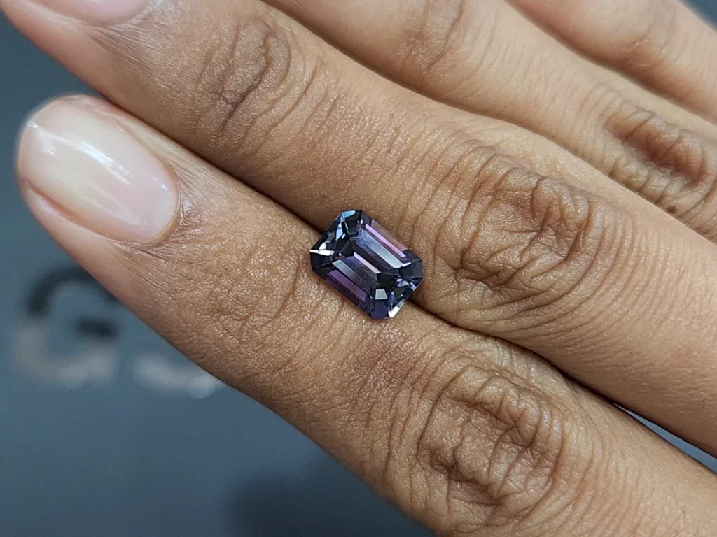 Tanzanite octagon cut  2.77 carats, Tanzania Image №2