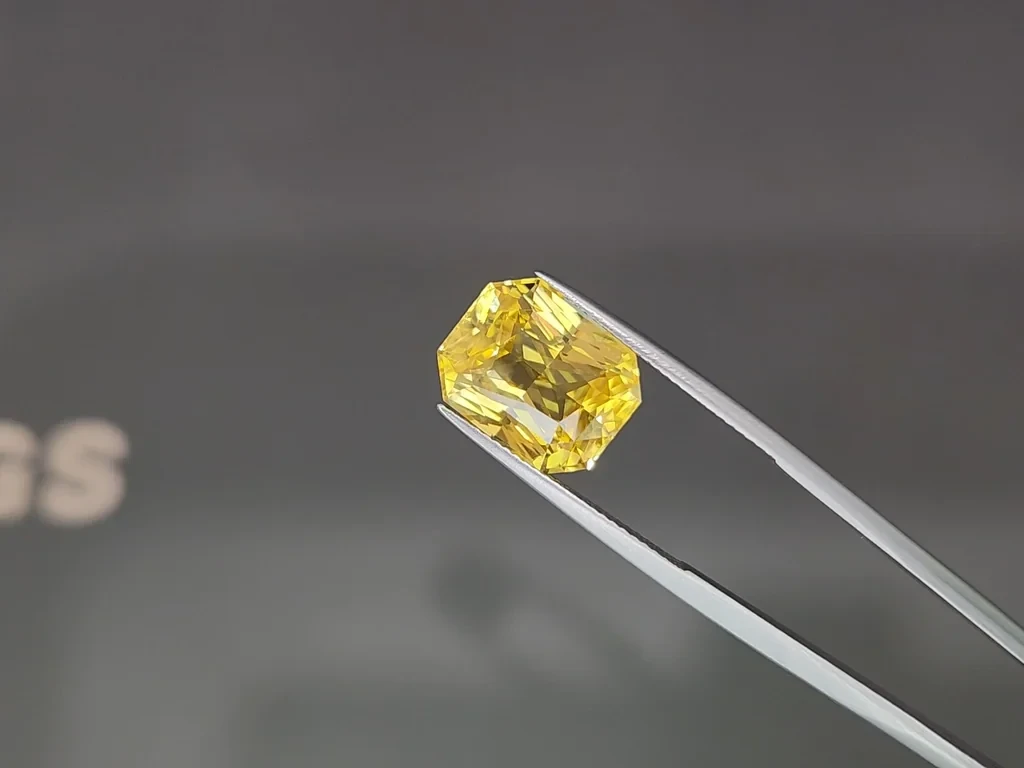 Saphir de couleur dorée non traité, taille radiant, 10,20 carats, Sri Lanka Image №5