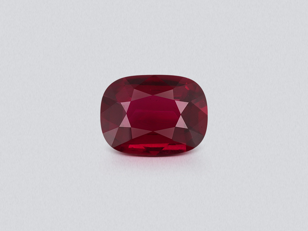 Unbehandelter rubin im Pigeon-Blood cushion schliff 3,03 karat, Mosambik Image №1