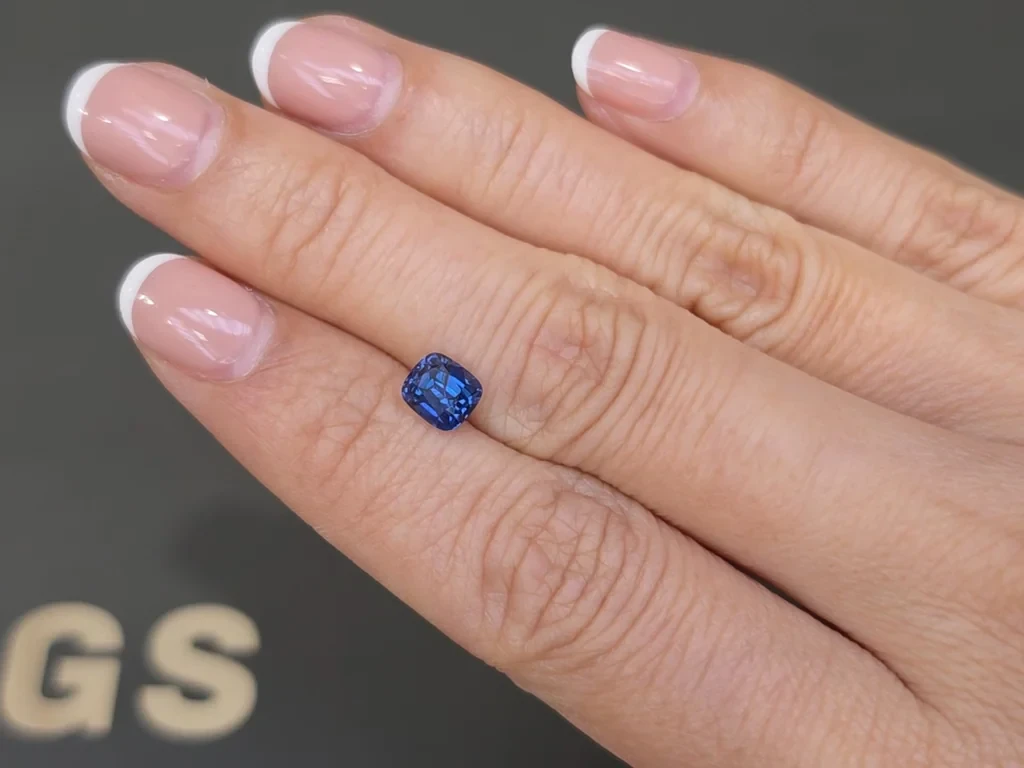 Cobalt spinel cushion cut 1.17 carats, Tanzania Image №2