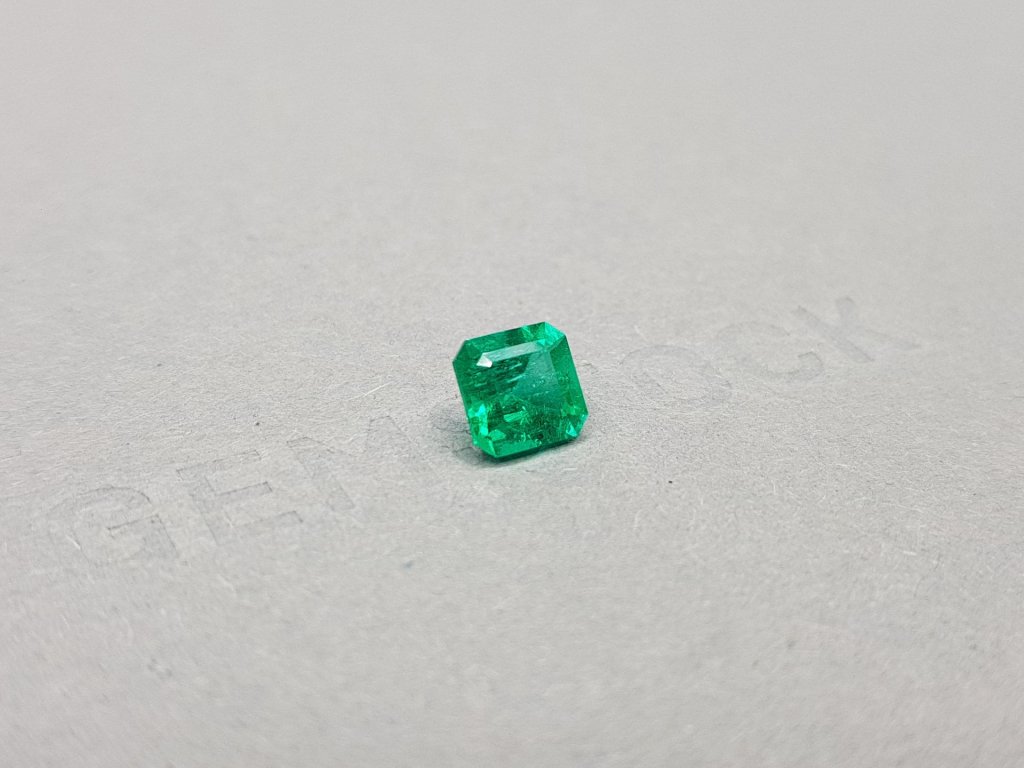 Intense Muzo Green emerald from Colombia 1.15 ct Image №2
