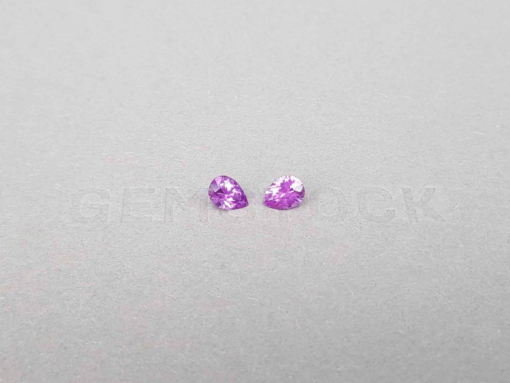 Pair of unheated pear cut pink sapphires 0.98 ct, Madagascar Image №1