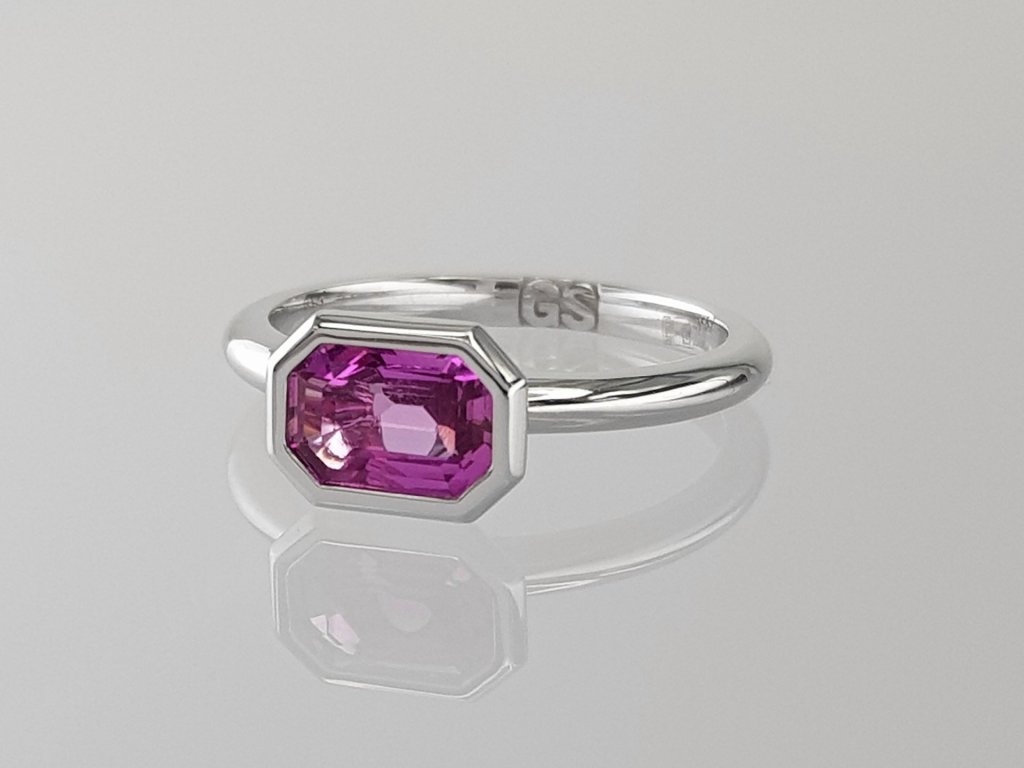 Natural pink sapphire 1.33 ct  ring in 18K white gold Image №2