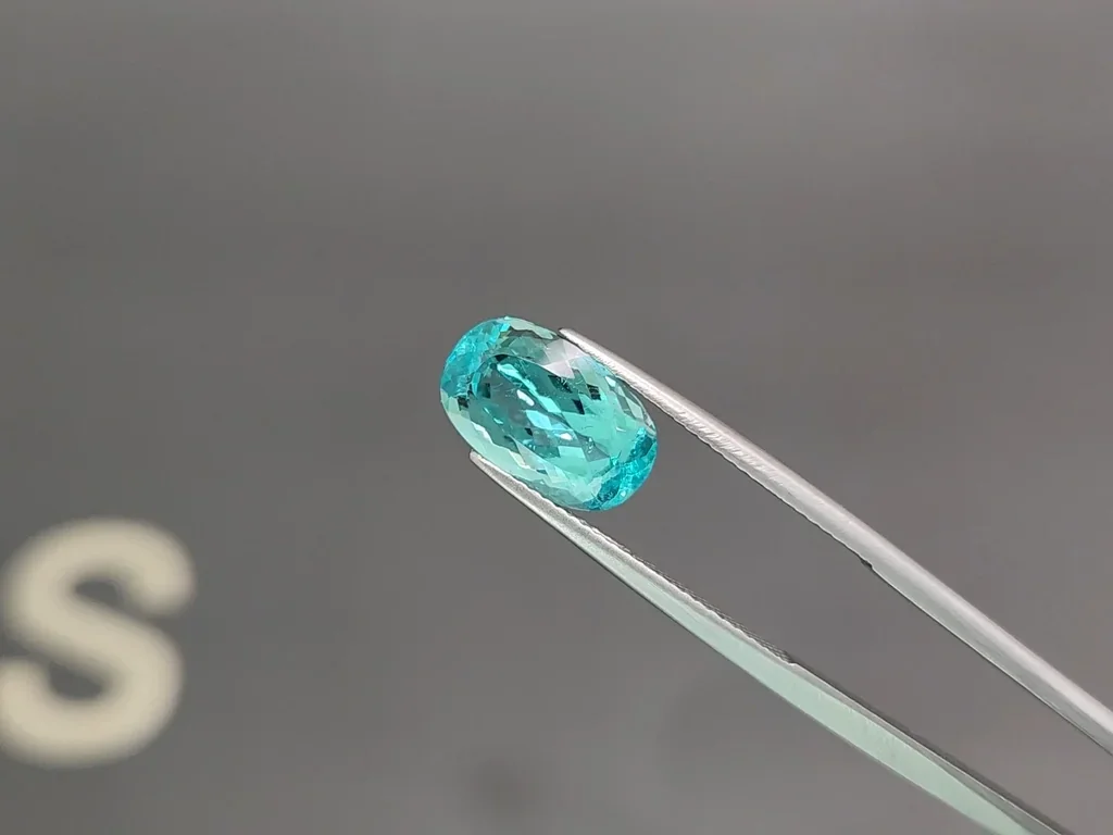 Tourmaline Paraiba bleu néon taille coussin de 4,02 ct, Nigéria Image №3