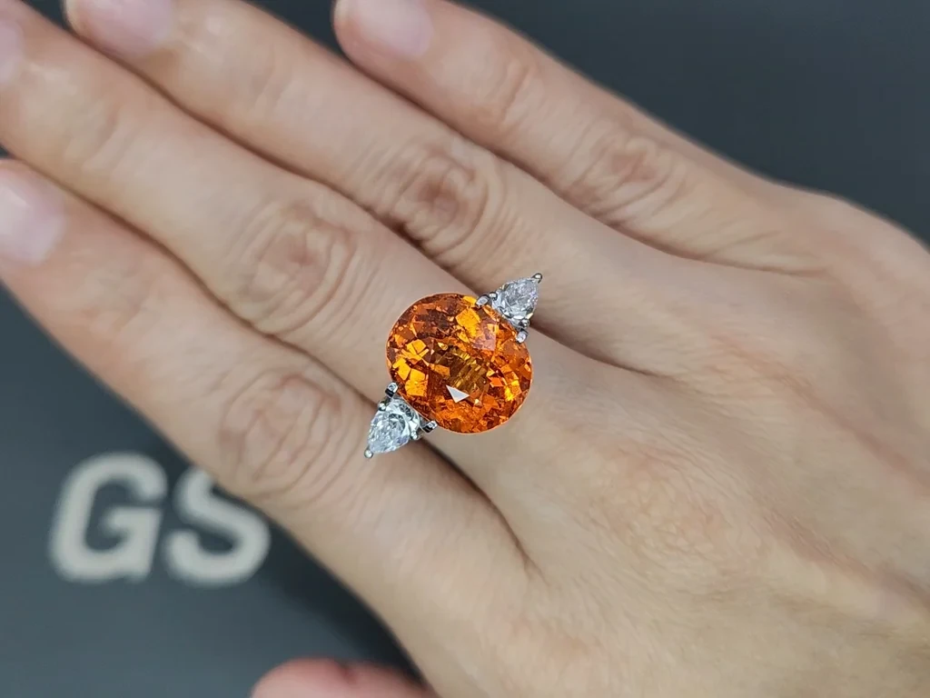 Granate mandarín espesartita de talla ovalada, 10,12 quilates, África Image №5