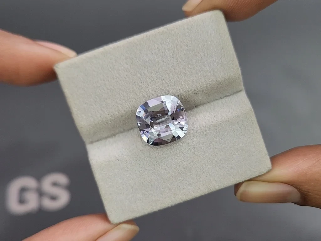 Espinela de talla cojín de 6,31 quilates, Birmania Image №4